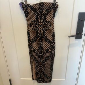 Fashion Nova Black and Tan Bodycon Midi Dress